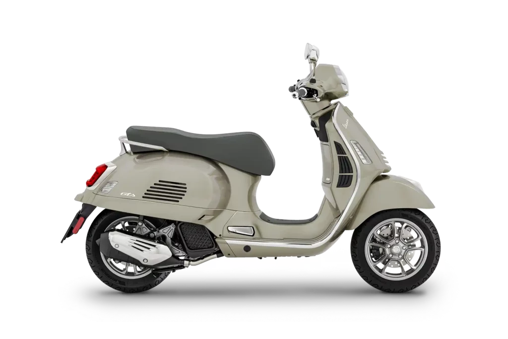 Vespa GTS beige avvolgente