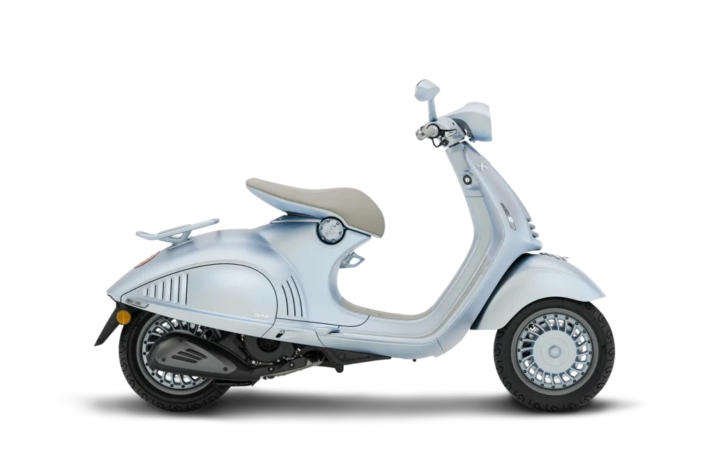 Vespa 946